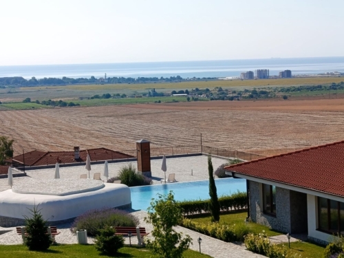 Бургас, гр. Ахелой, Продается 
