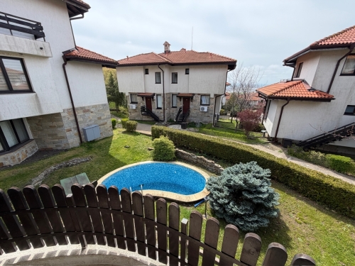 Бургас, с. Кошарица, Продава 