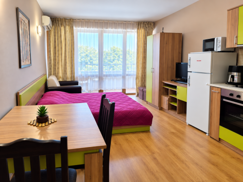 Бургас, Слънчев бряг, Продава 