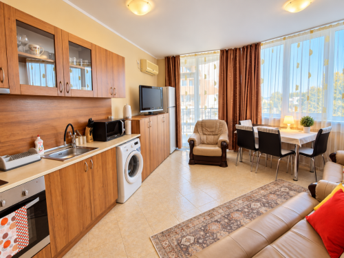 Бургас, Слънчев бряг, Продава 