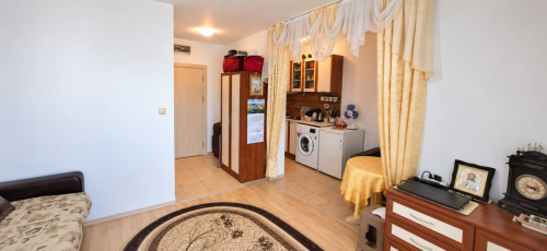 Бургас, Слънчев бряг, Продава 